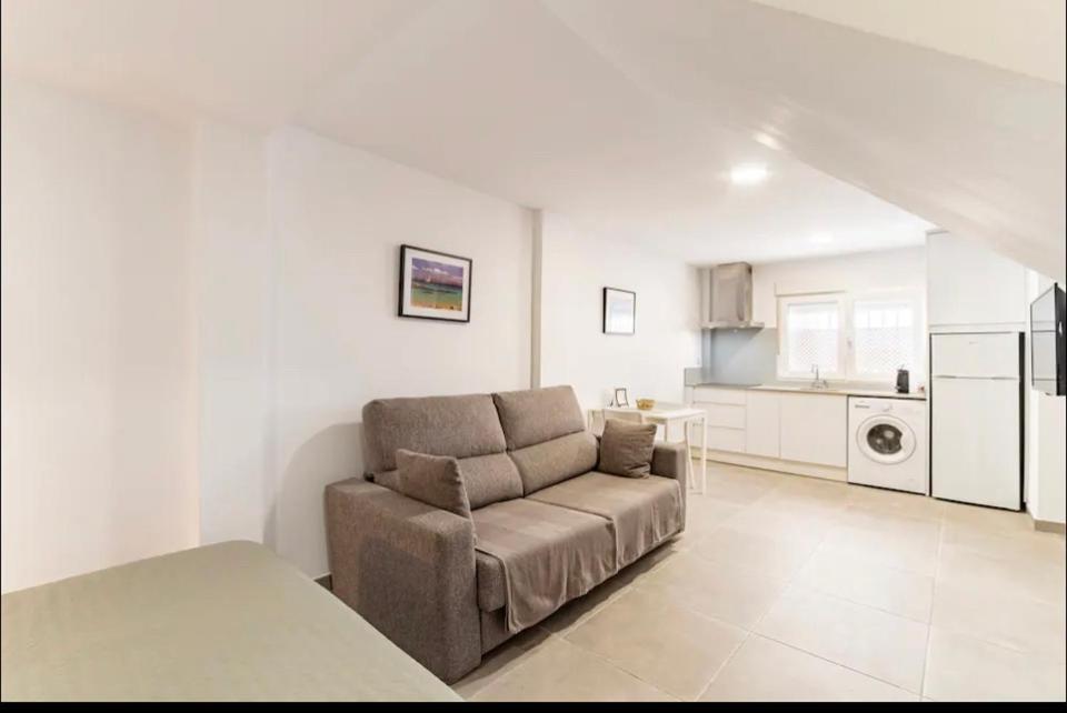 Loft Independiente A 150 Mtrs De La Playa Wifi Aire Acondicionado Apartment Tarifa